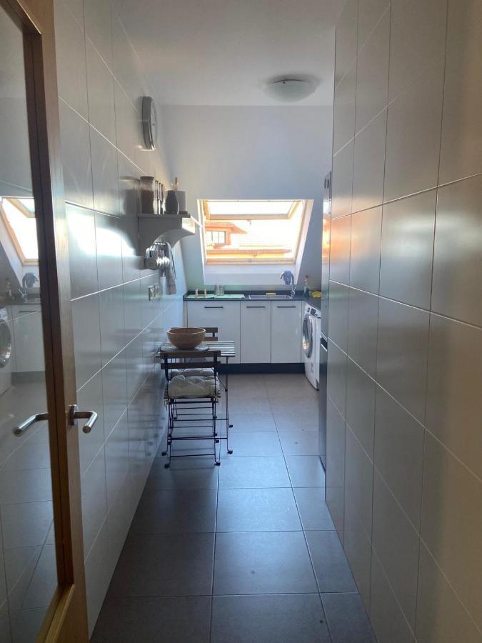 Apartamento Atico Nuevo En Arteixo Con Plaza De Garaje Exterior foto